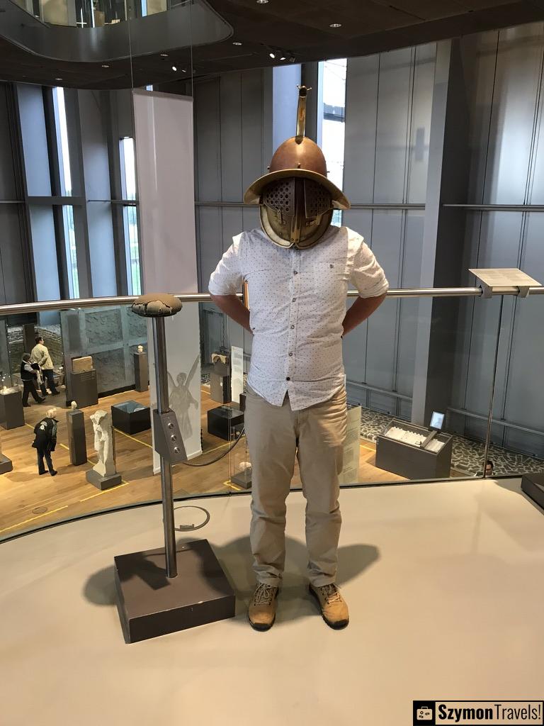 Muzeum Xanten, Szymon w chełmie Gladaitora