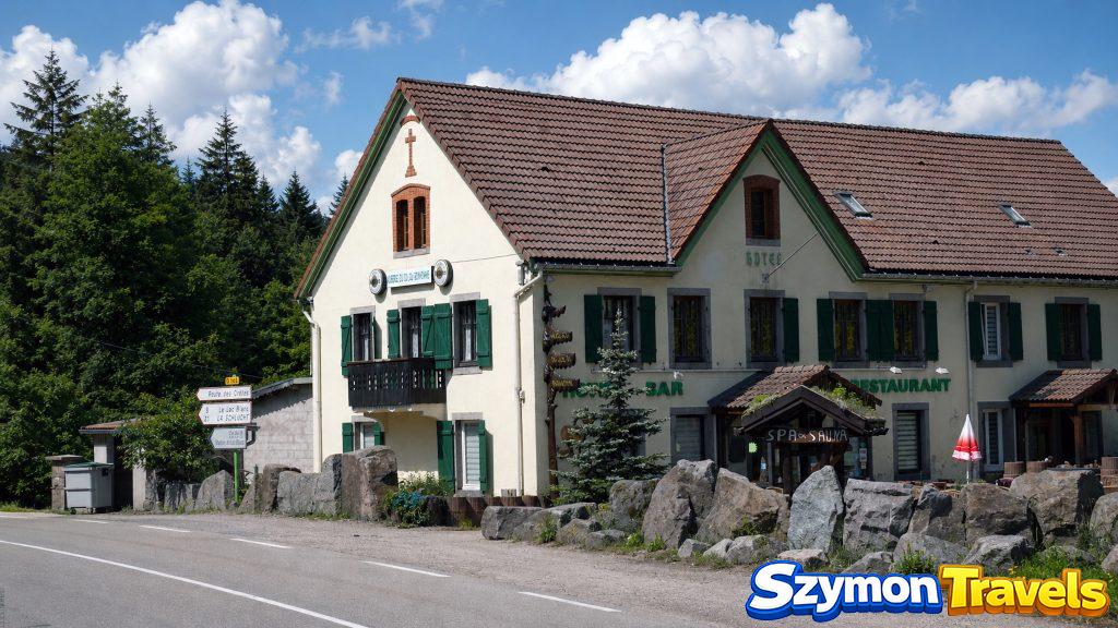 Auberge du Col du Bonhomme w Wogezach: górska oberża, dziwna zupa i baeckeoffe na przełęczy