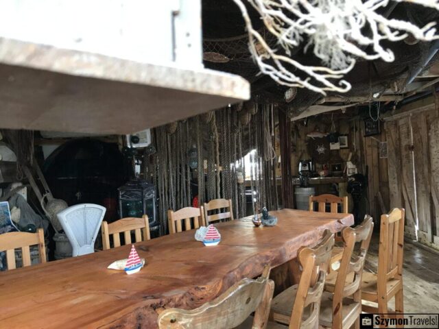 Stara tawerna na wsypie Sotra Stara tawerna na wsypie Sotra