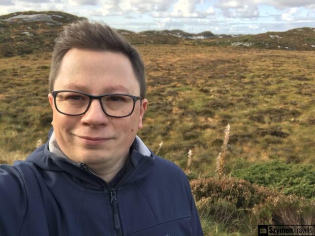 Szymon z widokiem w tle Sotra Szymon z widokiem w tle Sotra