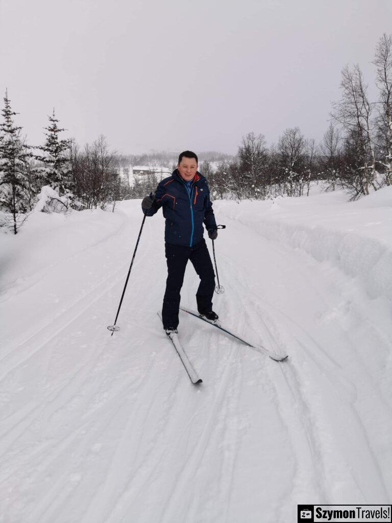 Szymon on ski 