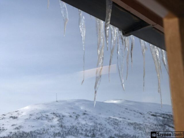 Sople lodu w Vøringsfossen Sople lodu w Vøringsfossen