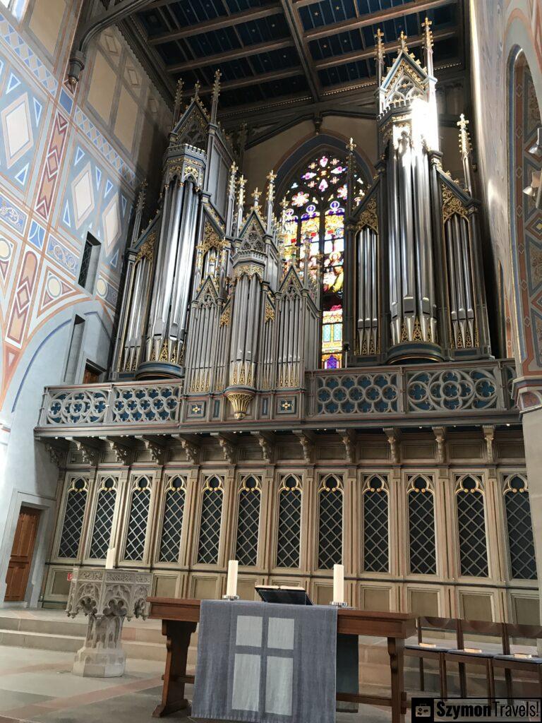 Organy w wnętrzu Katedry św. Gallusa i Otylii, St. Galen, Szwajcaria Organy w wnętrzu Katedry św. Gallusa i Otylii, St. Galen