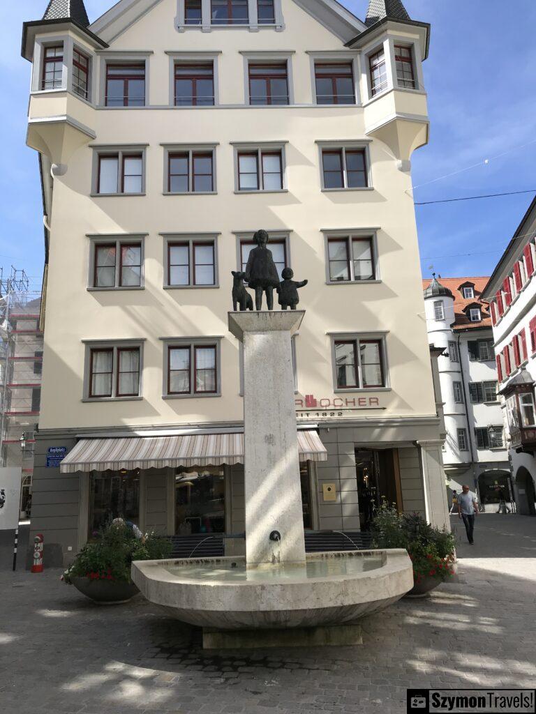 Aepliplatz Brunnen, St. Galen Aepliplatz Brunnen, St. Galen, Szwajcaria