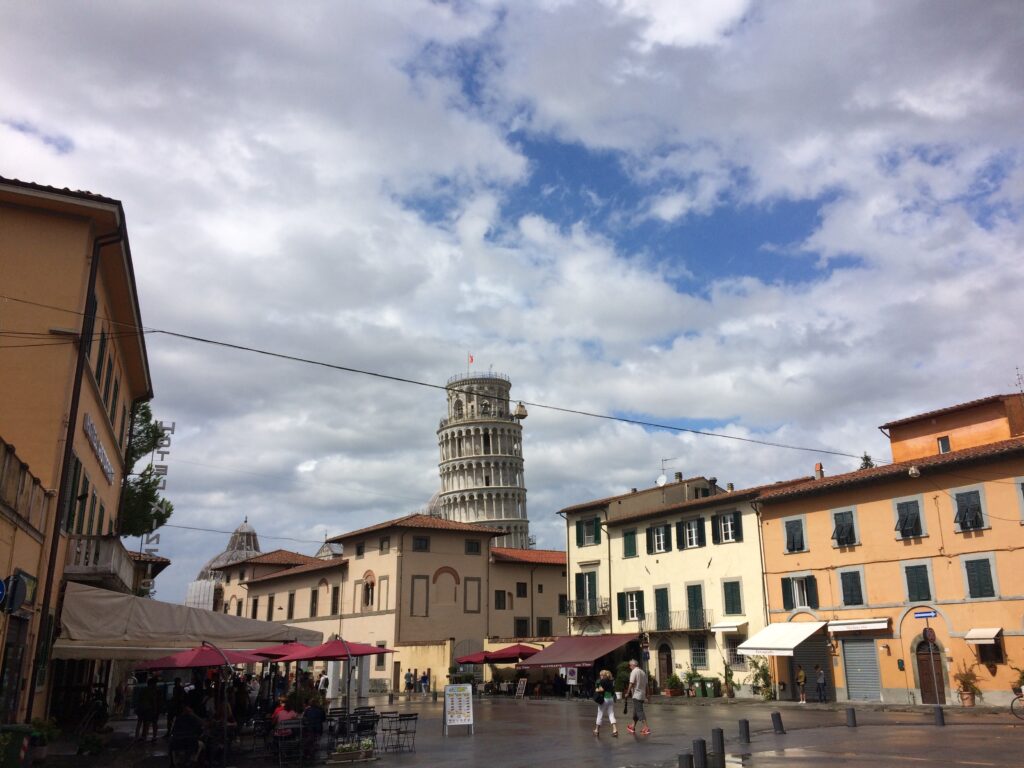 leaning tower of pisa