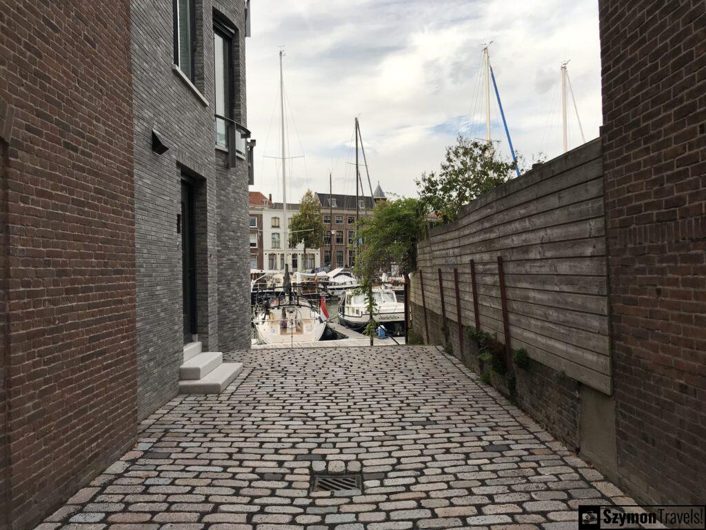 Ulica w Dordrecht, Netherlands Ulica w Dordrecht, Netherlands