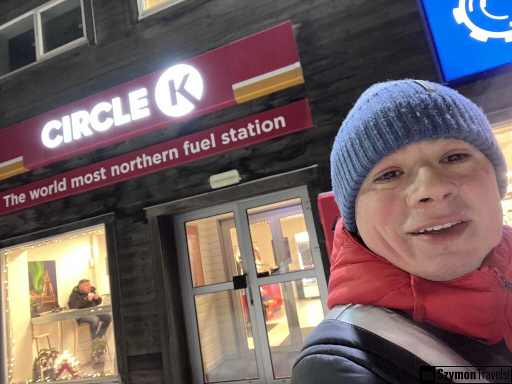 IMG_9882-1024x768 Najdalej na północ położona stacja paliw na świecie