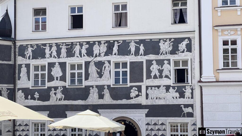 Mikulov House at the Knights with sgraffito decoration