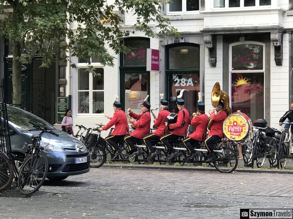 orchestra on a bicycle