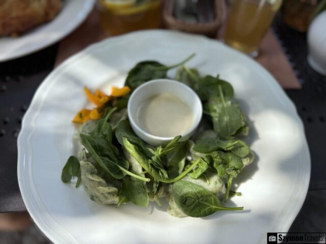 Sos tatarski w Restauracji Siedem Drzew Biskupice