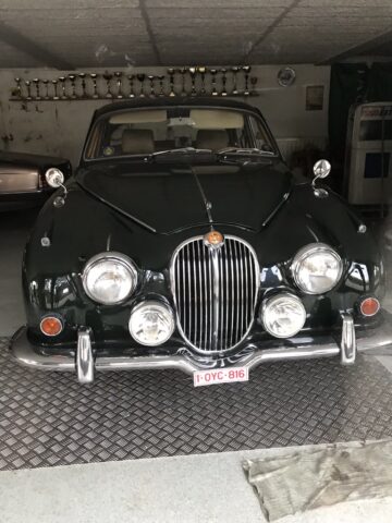 Klasyk motoryzacji w Crupet, Belgia Klasyk motoryzacji w Crupet, Belgia