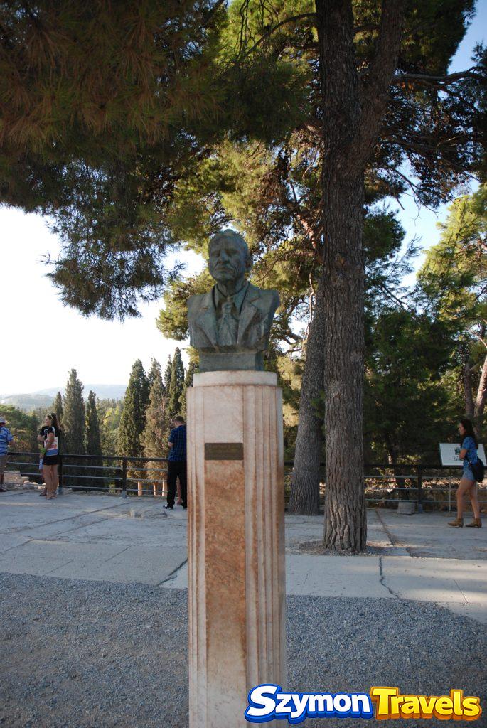 Popiersie Arthura Evansa na terenie stanowiska archeologicznego Knossos