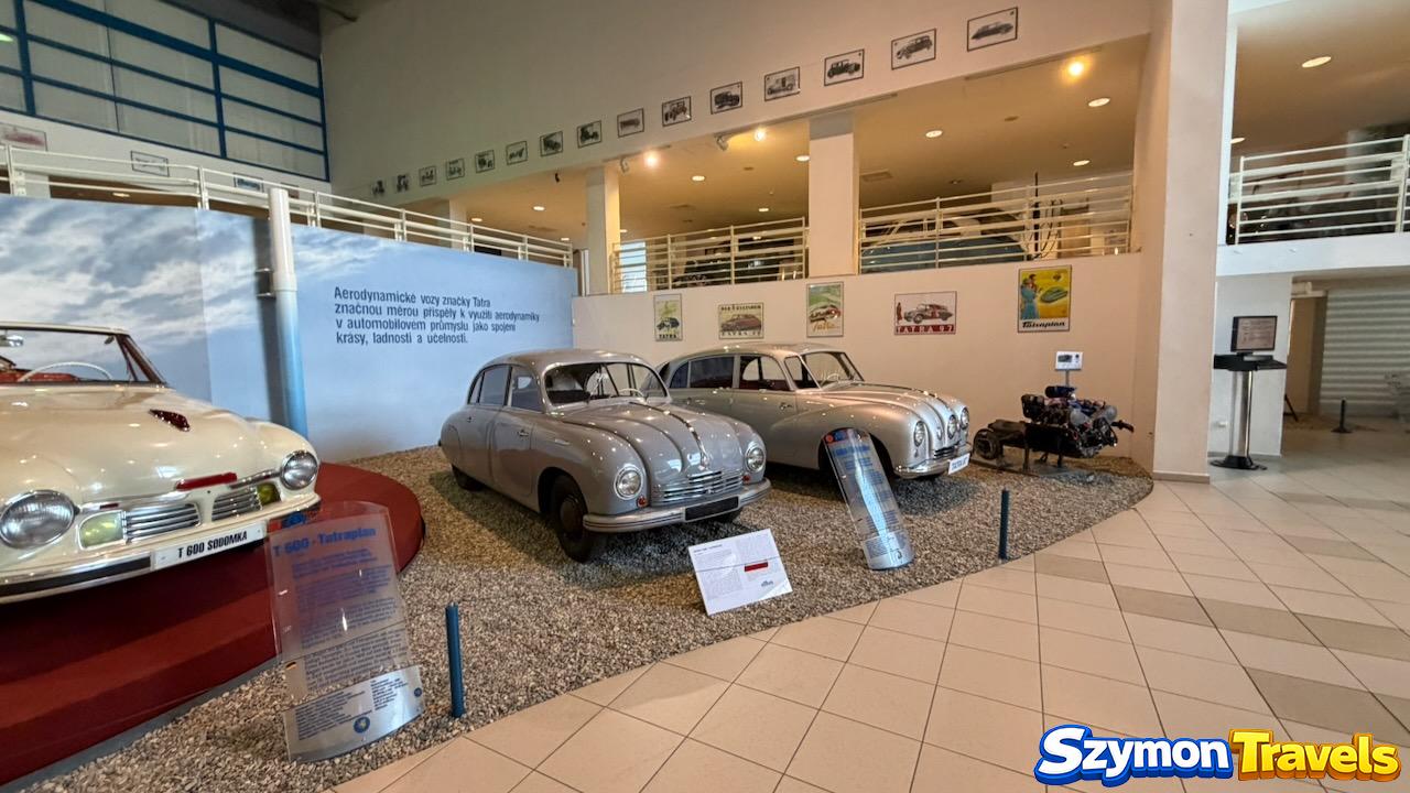 Aerodynamiczne samochody Tatra w muzeum samochodów osobowych w Kopřivnicach