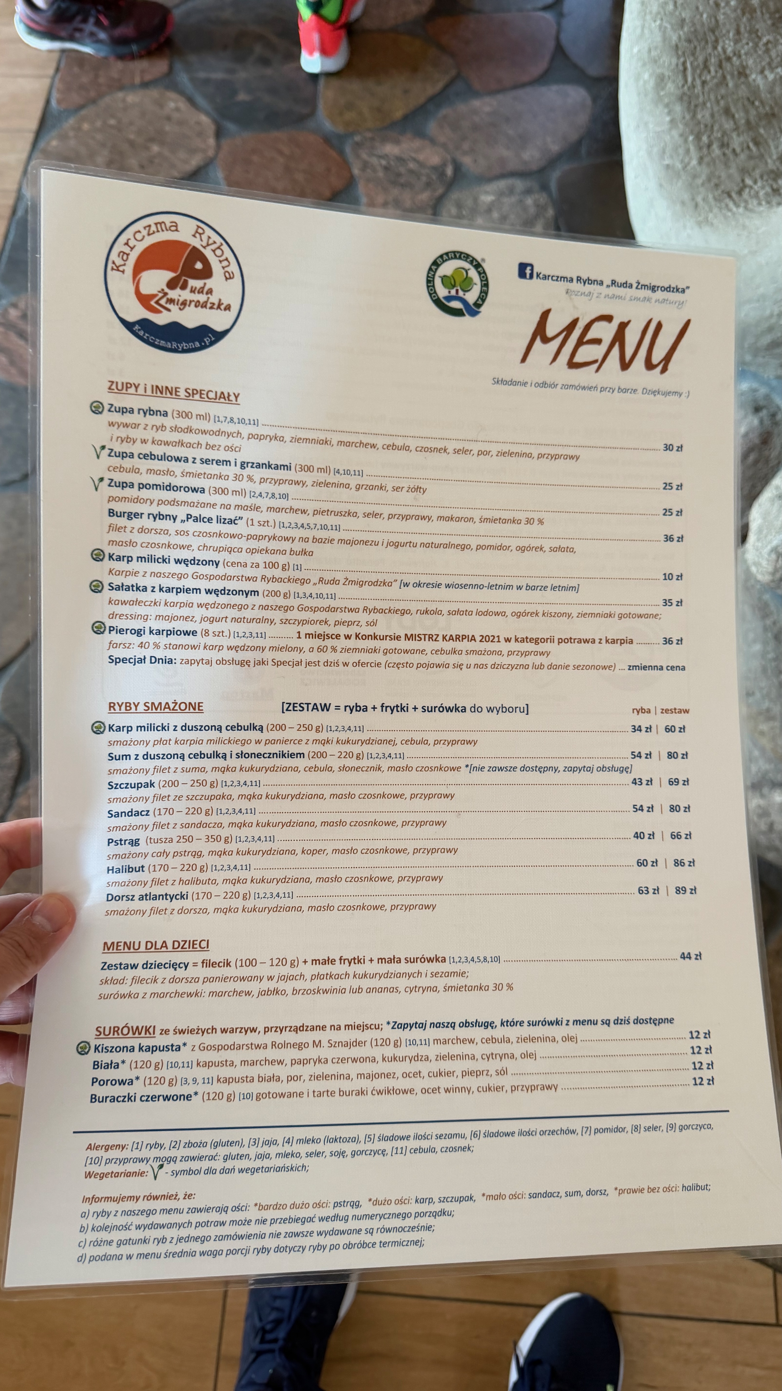 Pierwsza strona menu Karczmy Rybnej w Rudzie Żmigrodzkiej